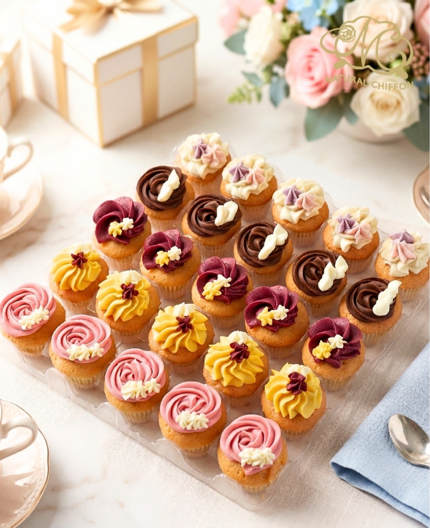 mini cupcake set I
